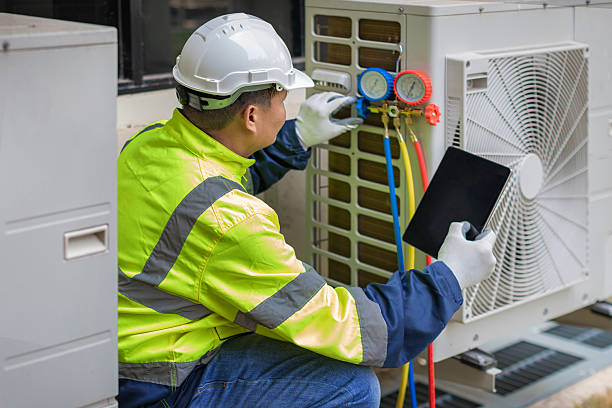 Professional Emergency Hvac Repair technician working in Rush City, MN